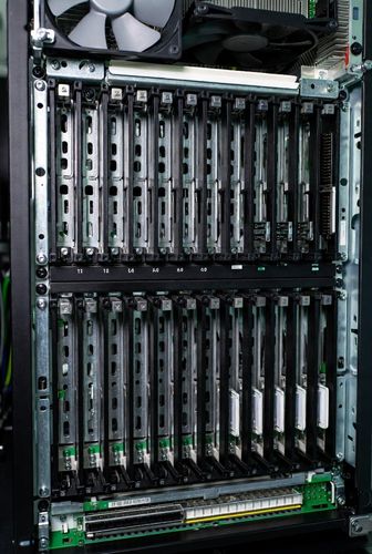 Server Backplane Architecture: Passive vs. Active Design for Blade Server Deployments